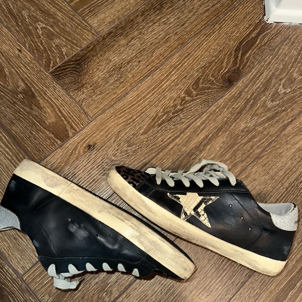 Golden Goose Superstars - Picture 3 of 6